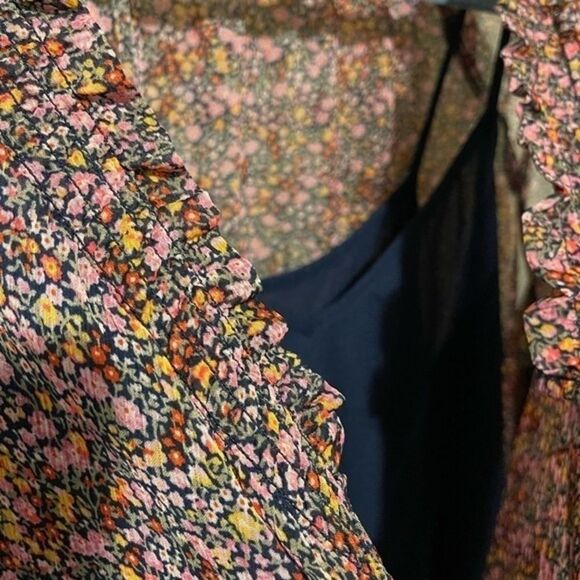 Old Navy - floral peasant dress with belt - Picture 4 of 8